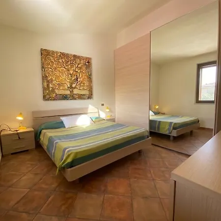 Casa Delle Bouganville شقة كالا غونوني